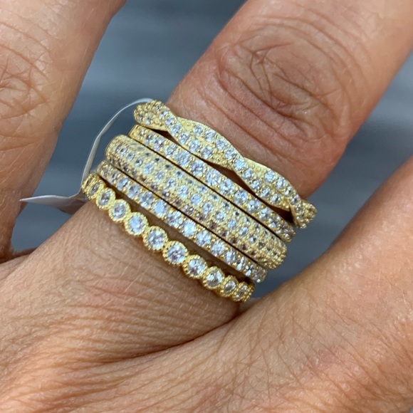 5pcs Yellow Gold Ring Eternity Wedding Bands set